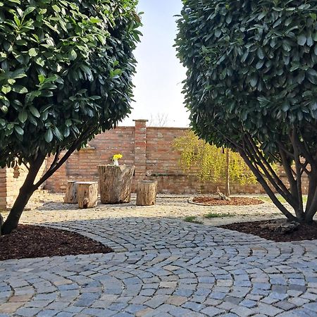 Ubytovani V Soukromi Na Sadove 906 - Valtice Ngoại thất bức ảnh